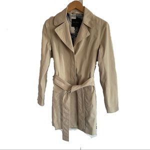 Aritzia Single Breasted Trench Coat